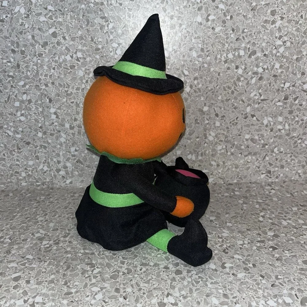 Hyde & Eek! Target Halloween Animated Stirring Pumpkin Witch Motion Plush Flaw